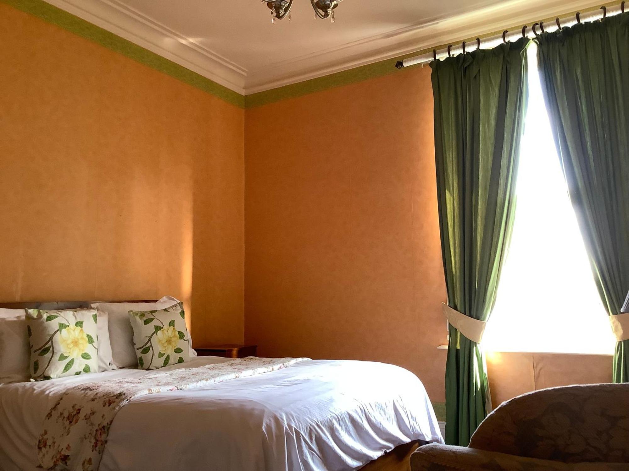 House 6min Drive To Stadium Of Light Sunderland (Tyne and Wear)